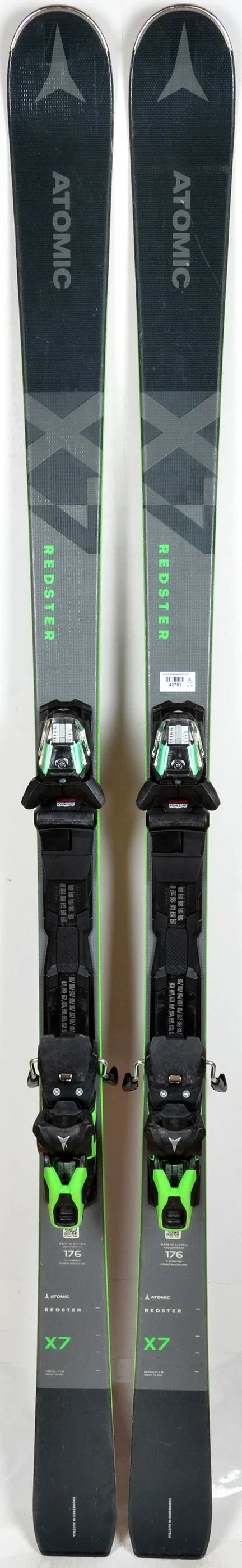 Atomic REDSTER X7 black / green - skis d'occasion