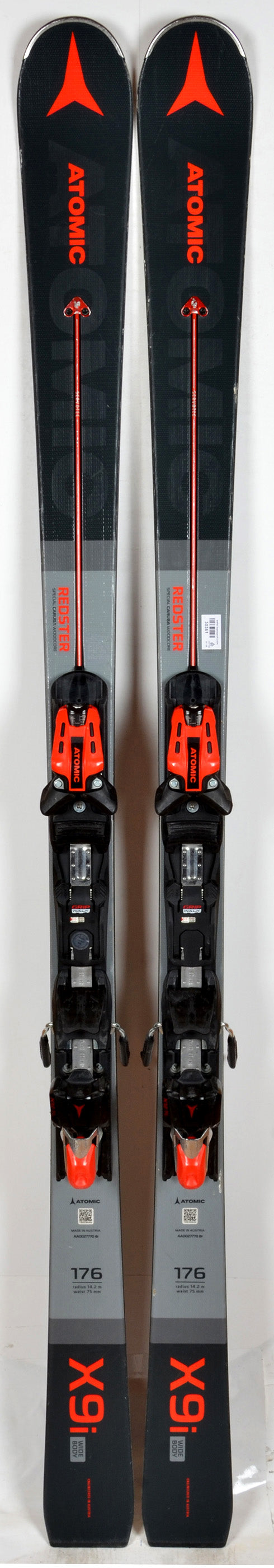 Atomic REDSTER X9i WB - skis d'occasion