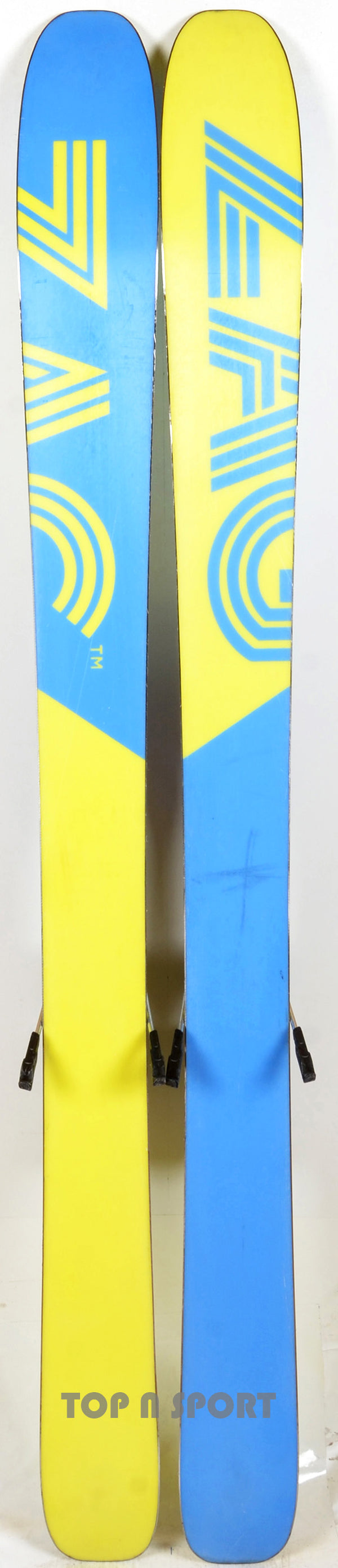 ZAG SLAP TEAM - skis d'occasion Junior