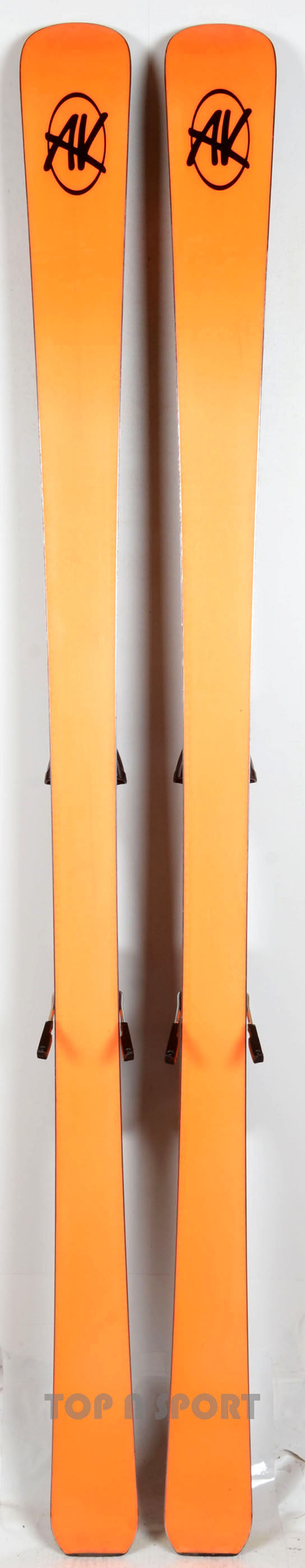 AK ORANGE - skis d'occasion
