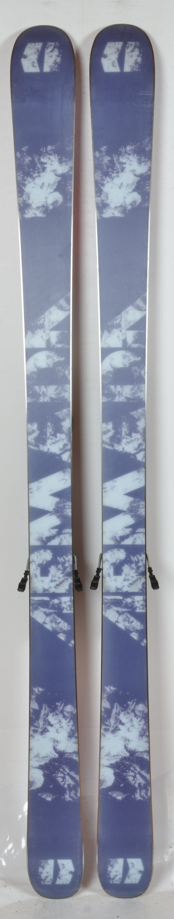 Armada CANTIKA - skis d'occasion Femme