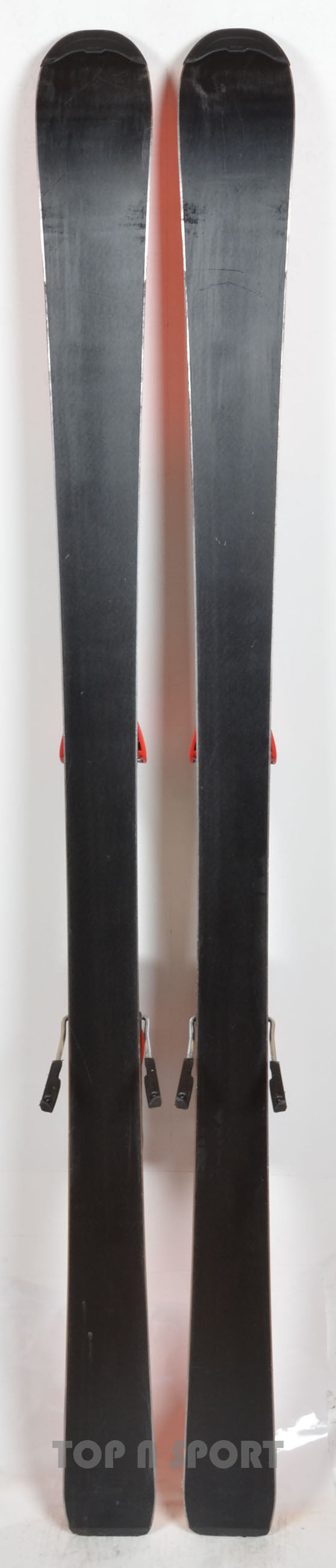 Atomic REDSTER J4 - skis d'occasion Junior