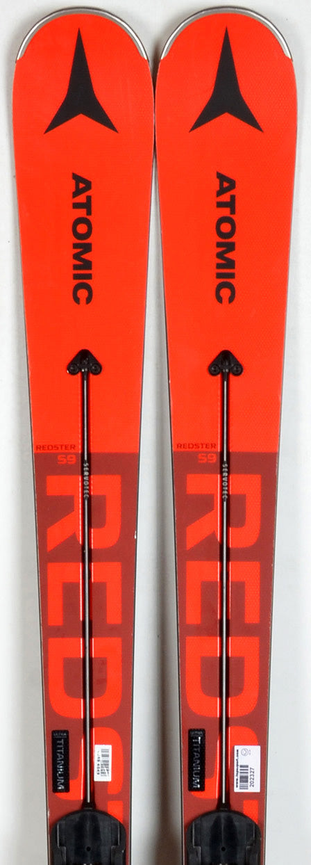 Skis d'occasion - ATOMIC Redster XT, 70 cm, Très bon état ATOMIC Skis d'occasion - ATOMIC Redster XT, 70 cm, Très bon état ATOMIC