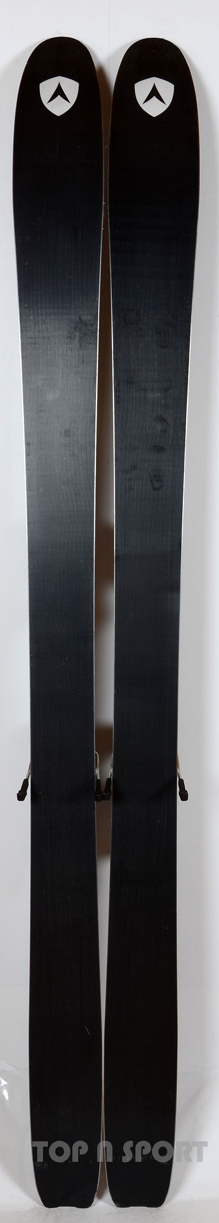 Dynastar MYTHIC - skis d'occasion