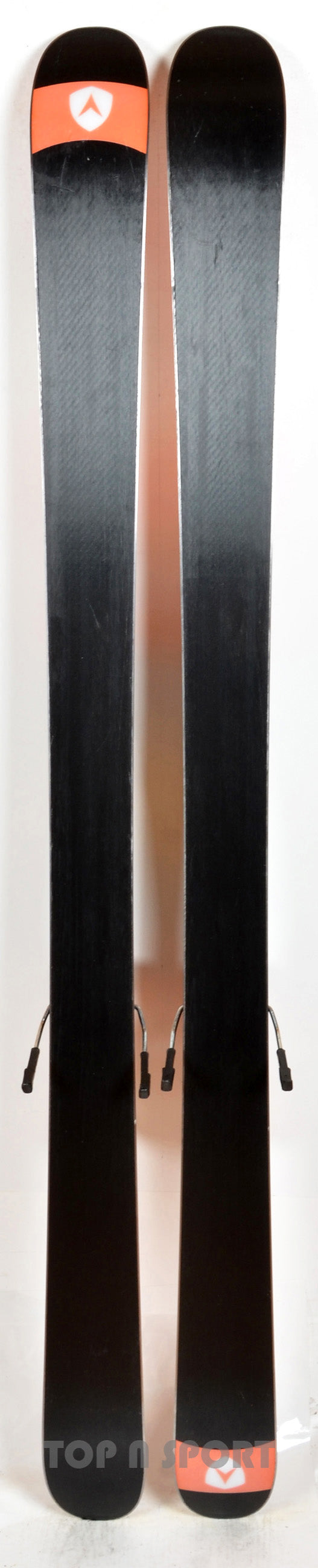 Dynastar SERIAL - skis d'occasion