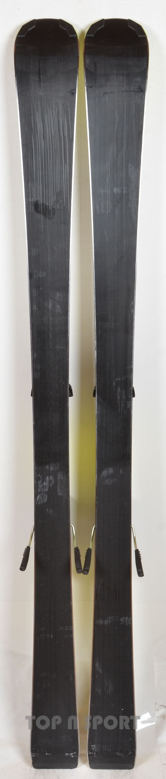 Head SUPERSHAPE SLR PRO  - skis d'occasion Junior