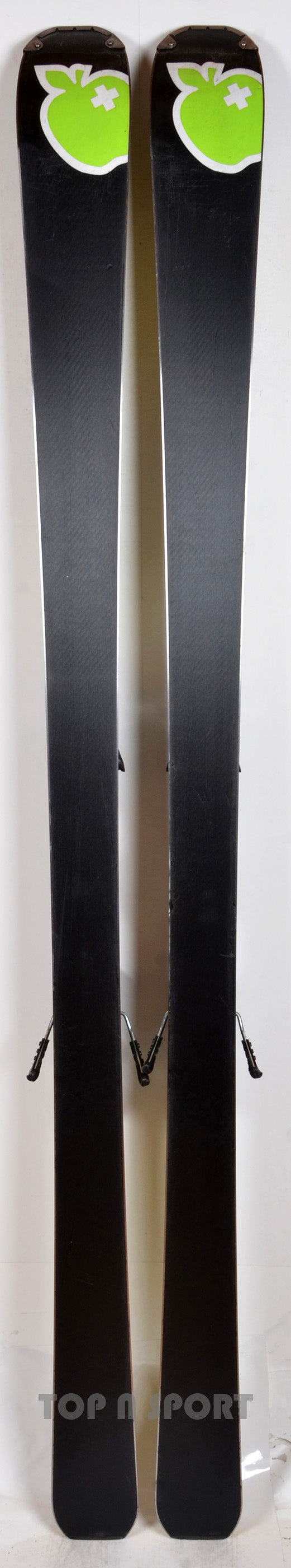 Movement ATTACK - skis d'occasion