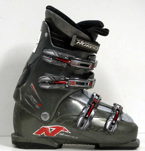 ◆ スキー ブーツ NORDICA EASY MOVE XE 22.5 23.5 ◇ スキー ブーツ NORDICA EASY MOVE XE 22.5 23.5 ◇ スキー