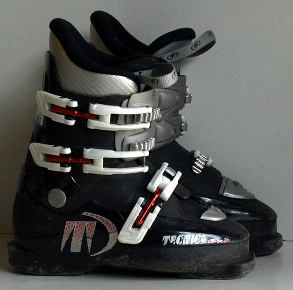 Tecnica RJ3  BLACK - chaussures de ski junior d'occasion